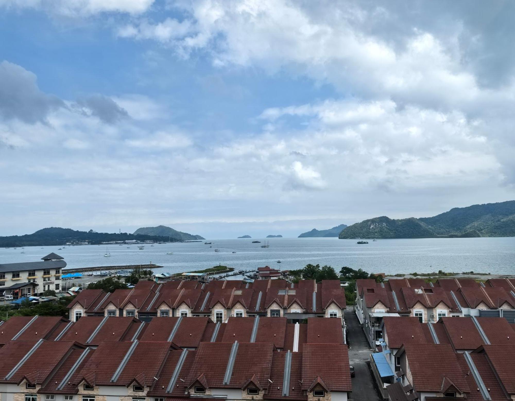 Langkawi Simfoni Signature 3br *