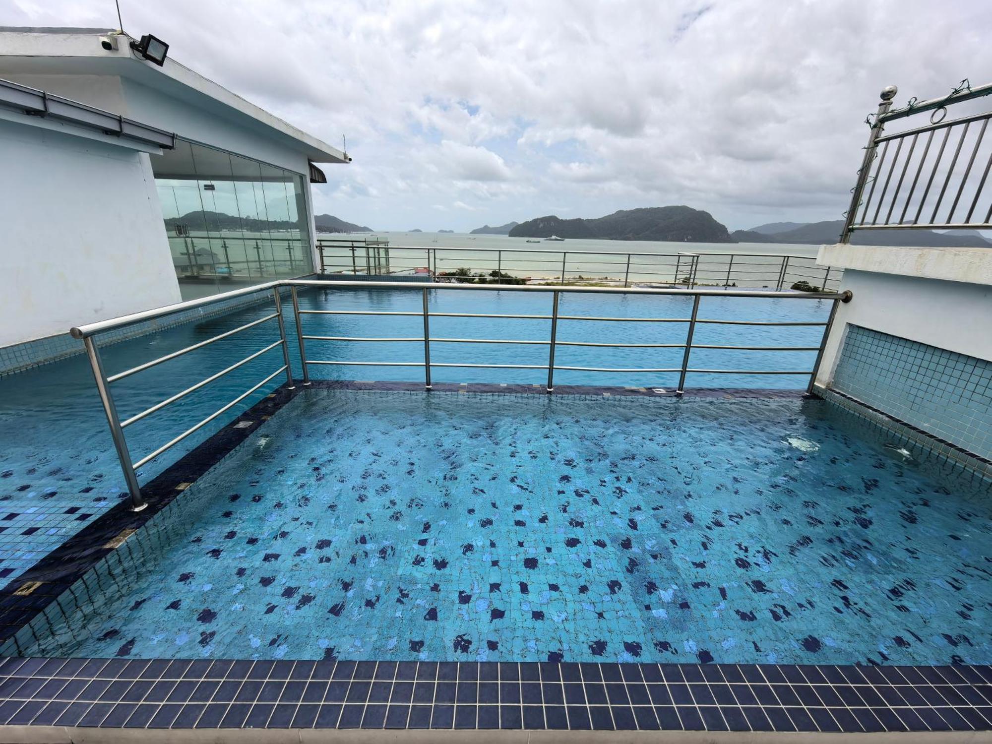 Langkawi Simfoni Signature 3br Apartment Kuah